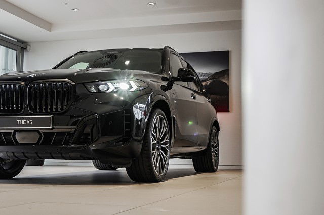 2025 BMW X5 xDrive50e