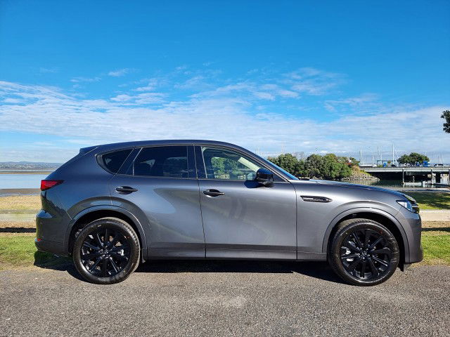 2025 Mazda CX-60 AWD HOMURA 3.3L 8AT HYBRID