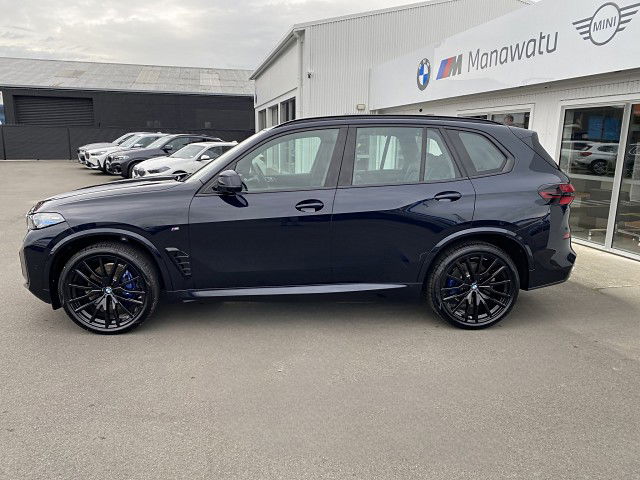 2025 BMW X5 40D