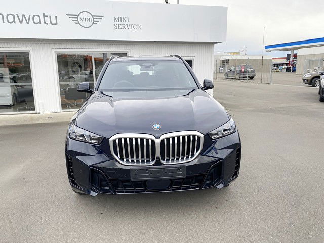 2025 BMW X5 40D