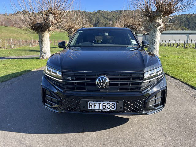 2025 Volkswagen Touareg V6S R-Line TDI 210kW