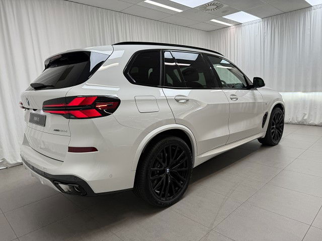 2025 BMW X5 12EV xDrive30d