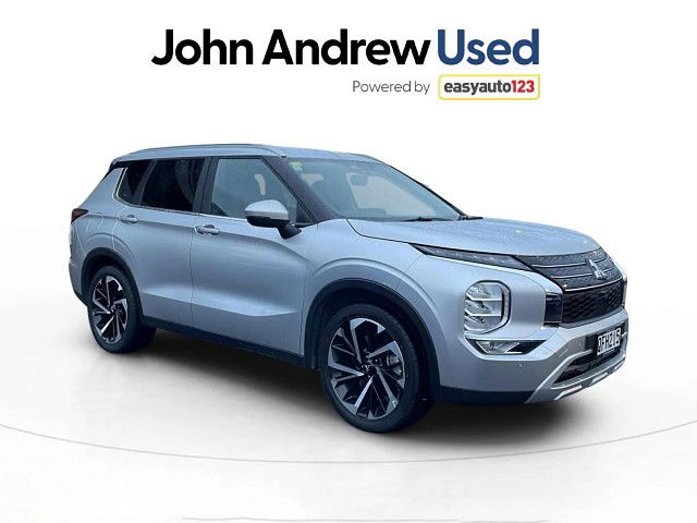 2023 Mitsubishi Outlander Xls 2.5P/4Wd/Cvt