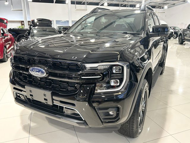 2025 Ford Ranger Stormtrak Hybrid