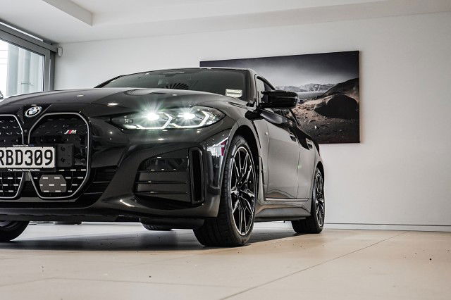 2025 BMW i4 M50