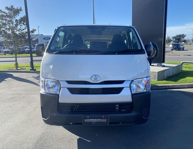 2022 Toyota Hiace 5DR PETROL