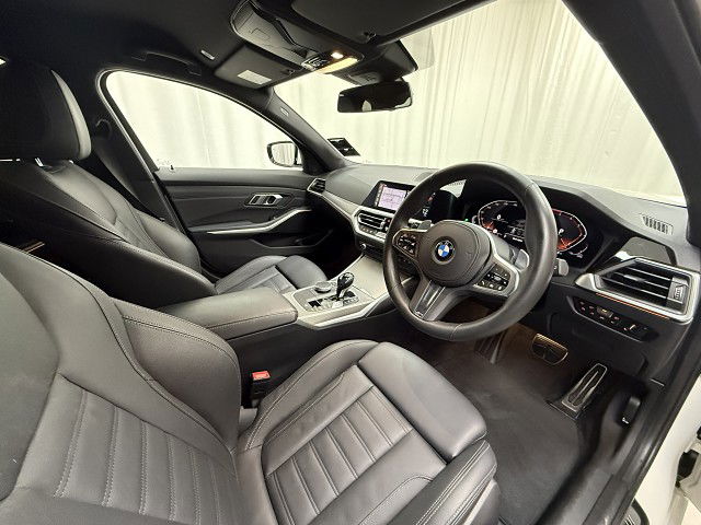 2020 BMW 330d Touring xDrive M-Sport