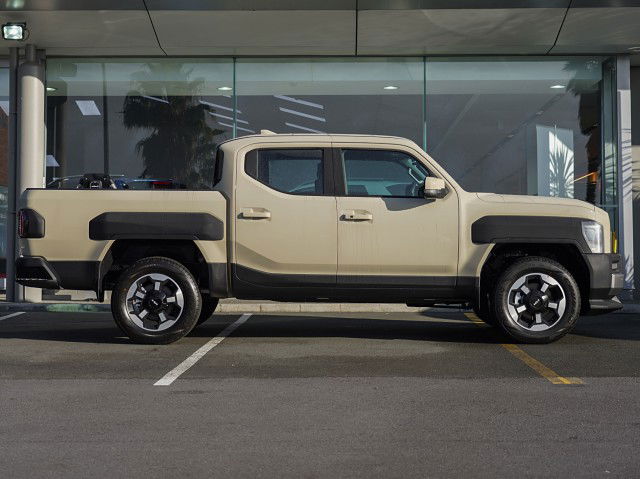 2025 Kia Tasman TXS 4WD 2.2 DIESEL TURBO UTE