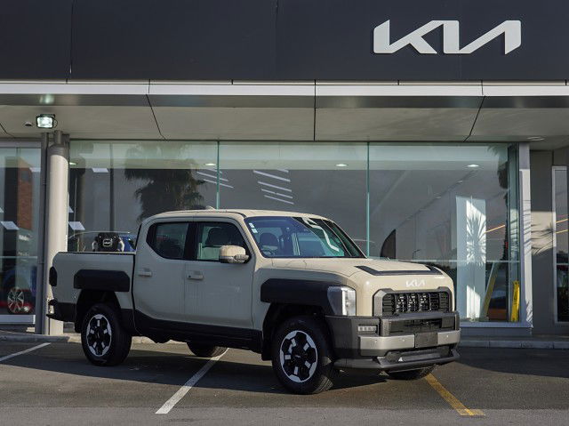2025 Kia Tasman TXS 4WD 2.2 DIESEL TURBO UTE