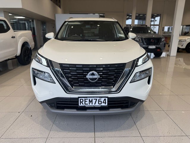 2025 Nissan X-Trail St-L 2.5P/Cvt