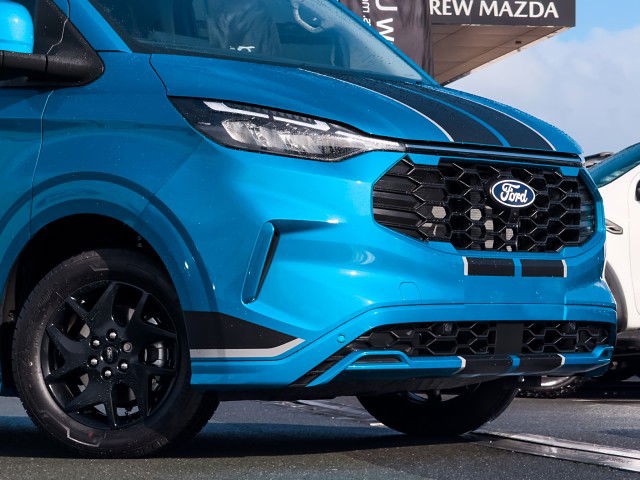 2025 Ford Transit Custom 320 Sport Awd