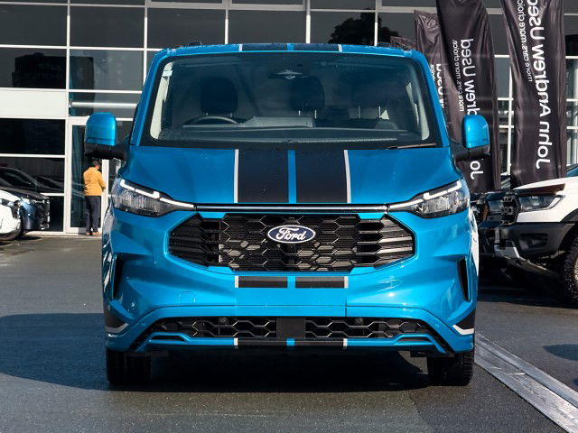 2025 Ford Transit Custom 320 Sport Awd