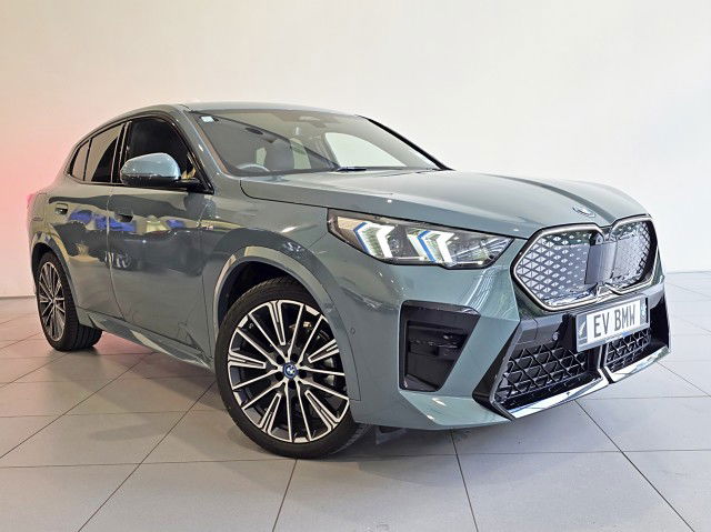 2025 BMW iX2 eDRIVE20 M Sport