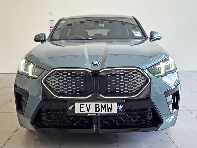 2025 BMW iX2 eDRIVE20 M Sport