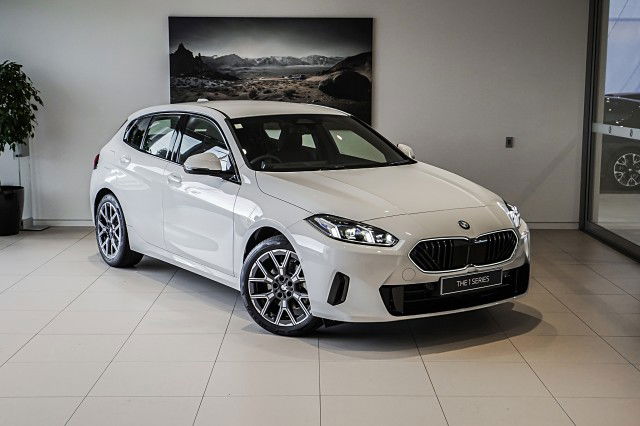 2025 BMW 120i 120 Hatch