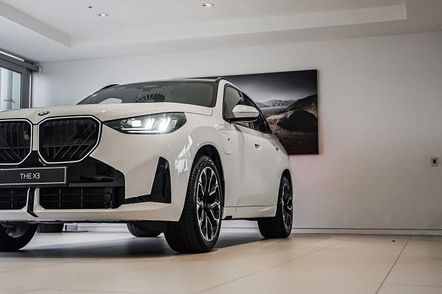 2025 BMW X3 30e xDrive