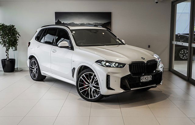 2025 BMW X5 xDrive50e
