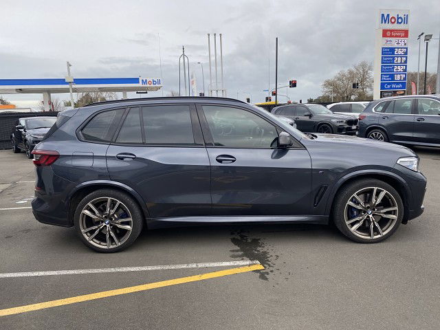 2020 BMW X5 M50d Launch Edition