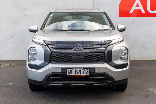 2023 Mitsubishi Outlander LS 2.5P NZ NEW
