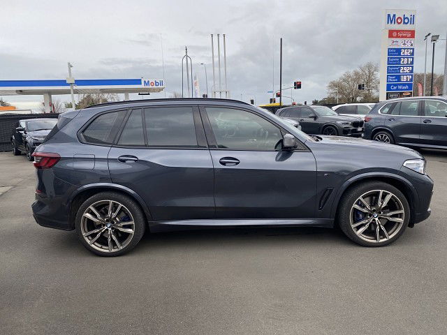 2020 BMW X5 M50d Launch Edition