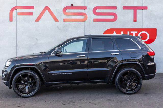 2015 Jeep Grand Cherokee Limited 3.6P 4WD NZ NEW
