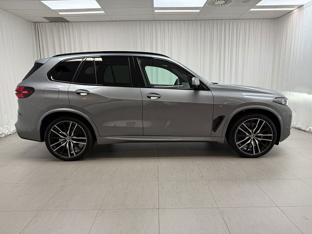 2025 BMW X5 12EV xDrive30d