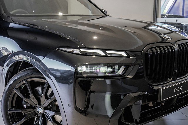 2025 BMW X7 xDrive40d
