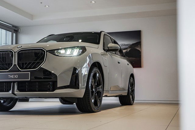 2025 BMW X3 30e xDrive